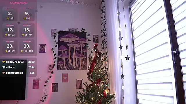 Snapshot of juliapie chatting on December 25, 2024, 10:39 am juliapie online show from December 25, 2024, 10:39 am