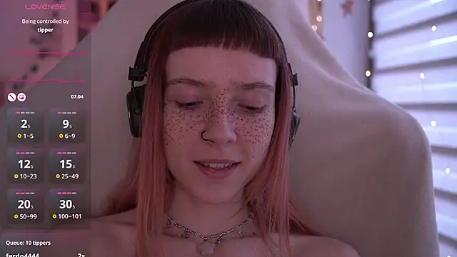 Snapshot of juliapie chatting on January 11, 2025, 12:18 pm juliapie online show from January 11, 2025, 12:18 pm