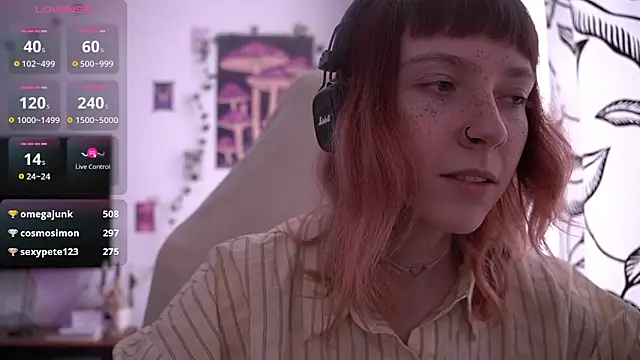 Snapshot of juliapie chatting on March 7, 2025, 8:34 am juliapie online show from March 7, 2025, 8:34 am