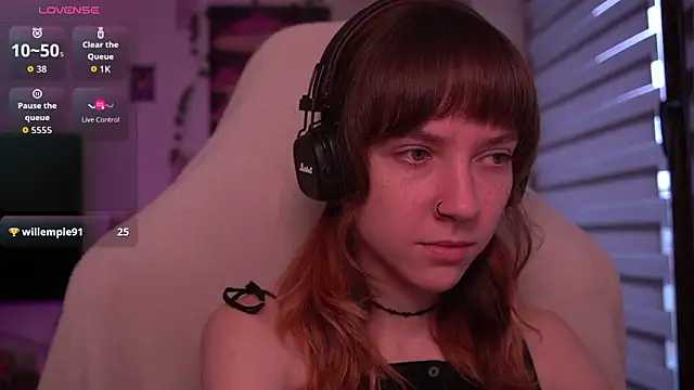 Snapshot of juliapie chatting on October 11, 2025, 7:29 am juliapie online show from October 11, 2025, 7:29 am