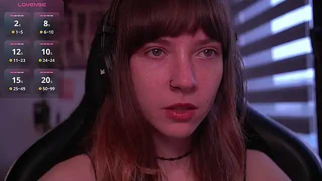 Snapshot of juliapie chatting on December 5, 2025, 8:45 am juliapie online show from December 5, 2025, 8:45 am