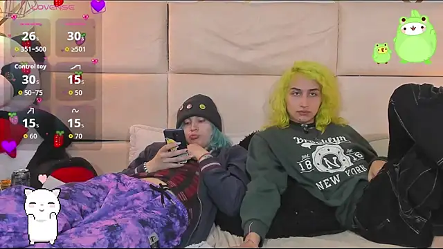 -kisa  online show from October 17, 2025, 2:04 am