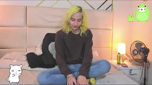 -kisa  online show from December 5, 2025, 2:09 am