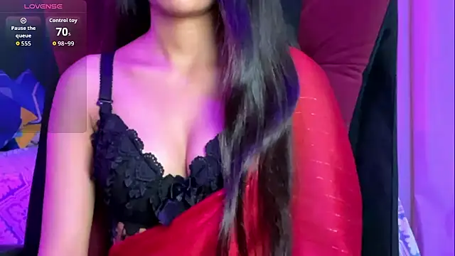 Snapshot of Kayzza_5 chatting on October 18, 2025, 6:26 am Kayzza 5 online show from October 18, 2025, 6:26 am