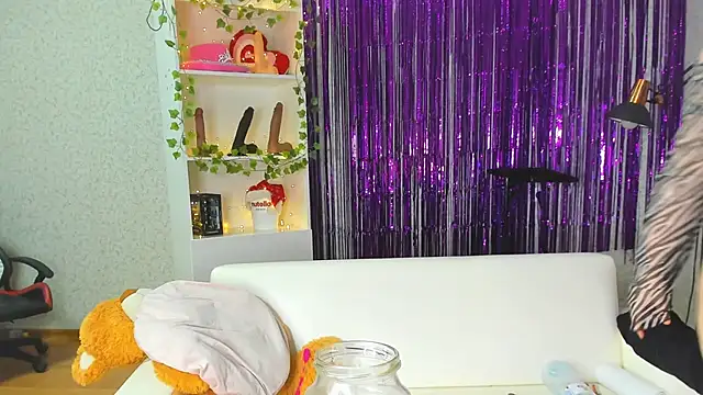 Seductive She Wolf online show from February 22, 2025, 9:37 pm