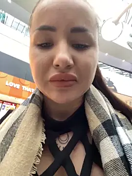 Snapshot of beautydiamond chatting on January 25, 2025, 8:21 am beautydiamond online show from January 25, 2025, 8:21 am