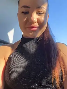 Snapshot of beautydiamond chatting on January 28, 2025, 7:43 am beautydiamond online show from January 28, 2025, 7:43 am