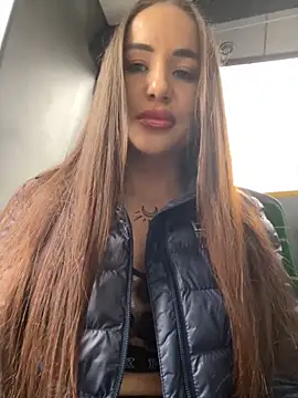 Snapshot of beautydiamond chatting on February 6, 2025, 8:29 am beautydiamond online show from February 6, 2025, 8:29 am