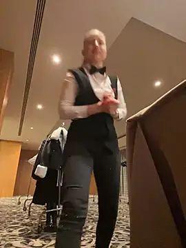 Snapshot of beautydiamond chatting on February 15, 2025, 4:45 pm beautydiamond online show from February 15, 2025, 4:45 pm