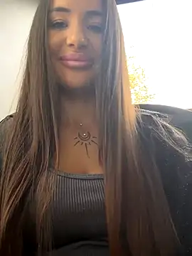 Snapshot of beautydiamond chatting on September 25, 2025, 9:24 am beautydiamond online show from September 25, 2025, 9:24 am