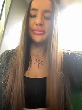 Snapshot of beautydiamond chatting on September 30, 2025, 9:14 am beautydiamond online show from September 30, 2025, 9:14 am