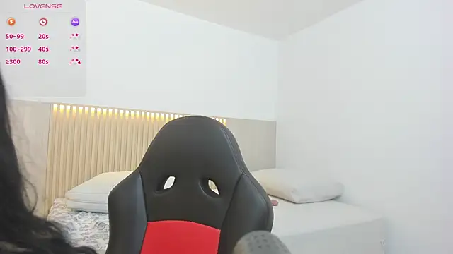 Snapshot of charlotte_colee chatting on March 15, 2025, 1:08 am charlotte colee online show from March 15, 2025, 1:08 am