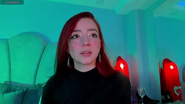 sweeet peach online show from October 17, 2025, 10:23 pm