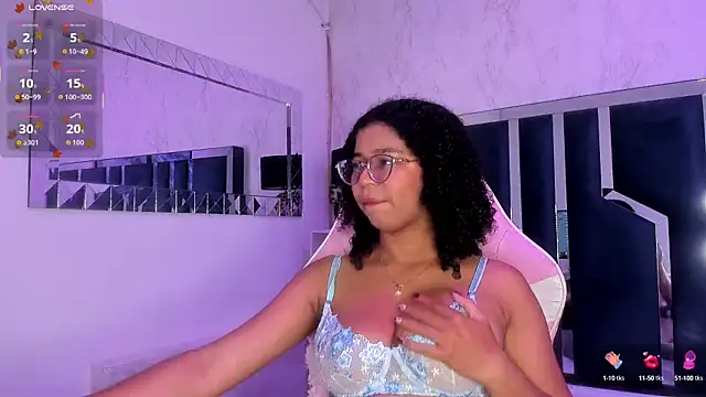 MilaHall  online show from September 24, 2025, 3:54 am