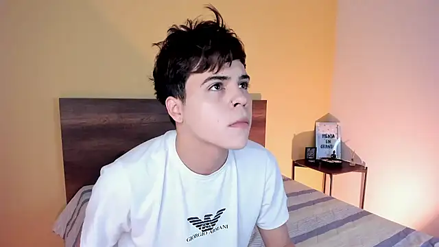 justinbiler online show from January 28, 2025, 12:22 pm