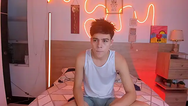 justinbiler online show from November 5, 2025, 12:49 pm