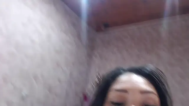 MadelineDoll online show from February 12, 2025, 3:27 pm