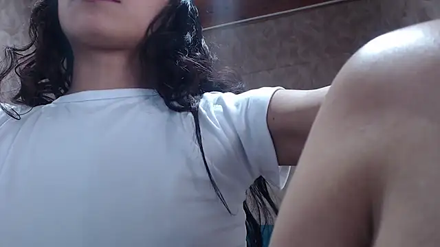 MadelineDoll online show from March 15, 2025, 4:21 pm