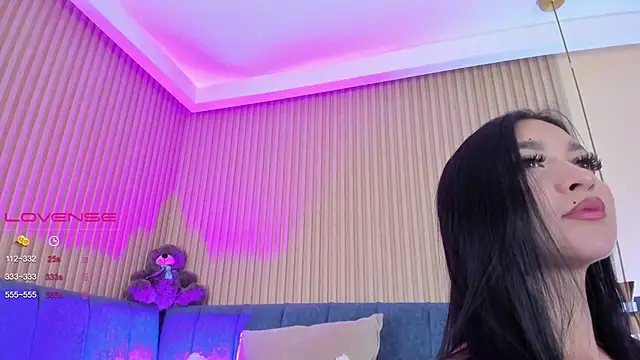 kathecute   online show from January 8, 2025, 1:32 am