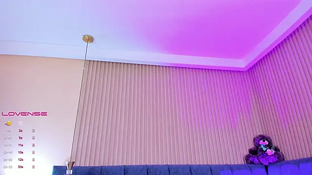 kathecute   online show from March 1, 2025, 1:53 am