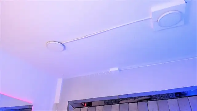 Snapshot of ChaynnaCooper chatting on January 18, 2025, 11:11 am ChaynnaCooper online show from January 18, 2025, 11:11 am