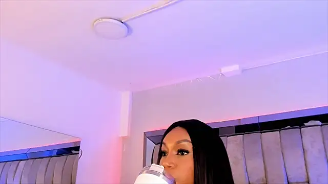 Snapshot of ChaynnaCooper chatting on January 27, 2025, 2:57 pm ChaynnaCooper online show from January 27, 2025, 2:57 pm