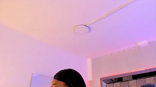 Snapshot of ChaynnaCooper chatting on January 30, 2025, 11:44 am ChaynnaCooper online show from January 30, 2025, 11:44 am