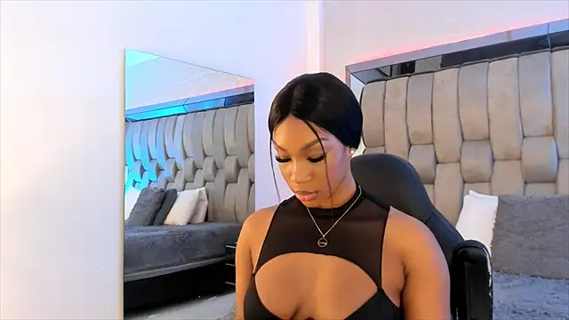 Snapshot of ChaynnaCooper chatting on February 3, 2025, 2:45 pm ChaynnaCooper online show from February 3, 2025, 2:45 pm