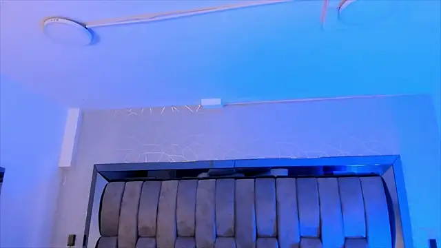 Snapshot of ChaynnaCooper chatting on February 28, 2025, 11:14 am ChaynnaCooper online show from February 28, 2025, 11:14 am