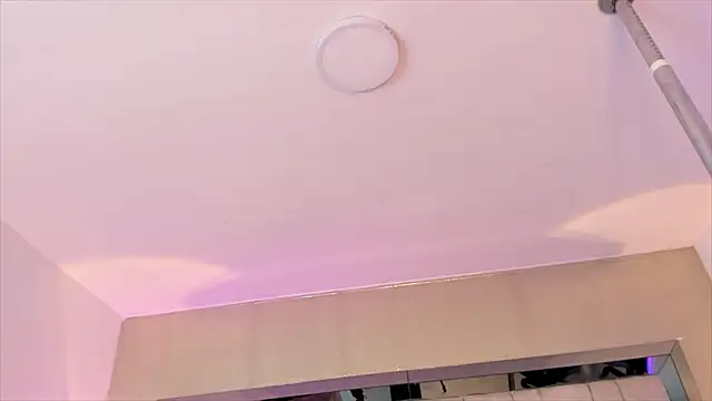 Snapshot of ChaynnaCooper chatting on March 14, 2025, 9:00 pm ChaynnaCooper online show from March 14, 2025, 9:00 pm