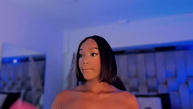 Snapshot of ChaynnaCooper chatting on November 9, 2025, 11:03 pm ChaynnaCooper online show from November 9, 2025, 11:03 pm