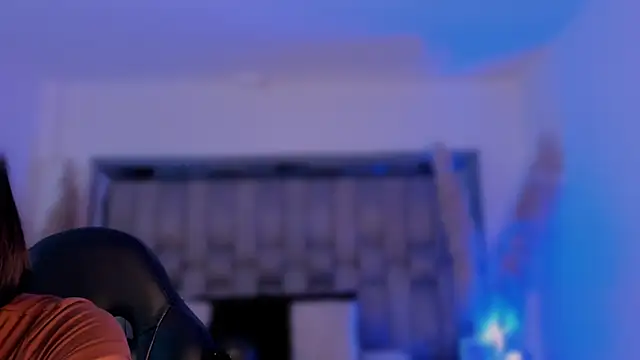 Snapshot of ChaynnaCooper chatting on November 16, 2025, 4:40 am ChaynnaCooper online show from November 16, 2025, 4:40 am