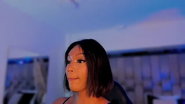 Snapshot of ChaynnaCooper chatting on November 21, 2025, 3:16 am ChaynnaCooper online show from November 21, 2025, 3:16 am