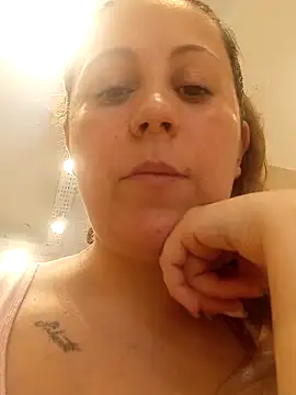 Snapshot of SofiEstevez chatting on October 4, 2025, 4:16 pm SofiEstevez online show from October 4, 2025, 4:16 pm