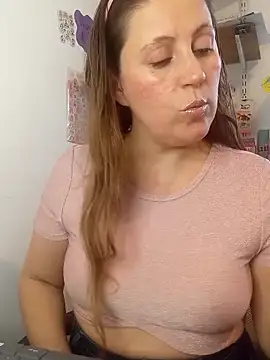 SofiEstevez online show from November 8, 2025, 8:29 pm