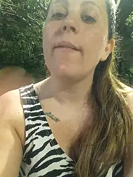 SofiEstevez online show from November 27, 2025, 12:02 am