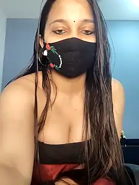 Snapshot of Varnika_aarora chatting on January 8, 2025, 3:40 am Varnika aarora online show from January 8, 2025, 3:40 am