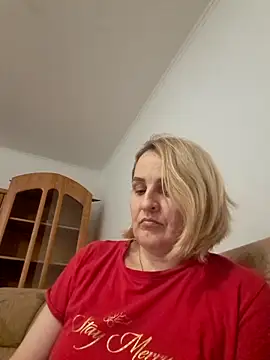 Malichkaanna30 online show from January 30, 2025, 9:47 pm