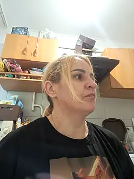 Malichkaanna30 online show from September 21, 2025, 8:27 am