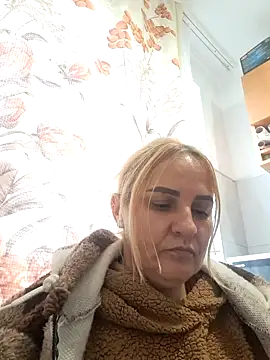 Malichkaanna30 online show from October 28, 2025, 12:41 pm