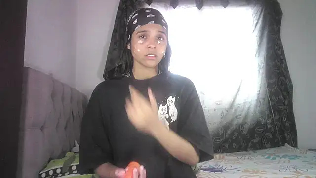 Michi sexy online show from February 18, 2025, 5:10 pm