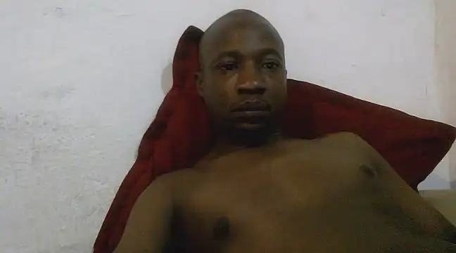 Snapshot of TheeRealShow chatting on January 21, 2025, 7:06 pm TheeRealShow online show from January 21, 2025, 7:06 pm