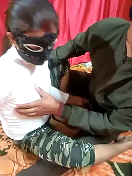 GF nd BF  online show from January 19, 2025, 3:53 pm