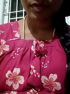 Ambika01 online show from November 9, 2025, 1:20 pm