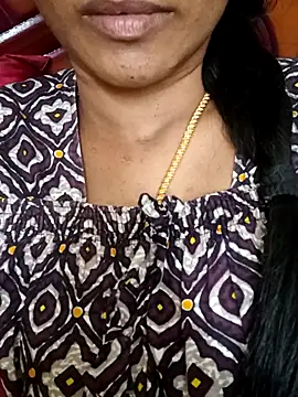 Ambika01 online show from November 30, 2025, 1:59 pm