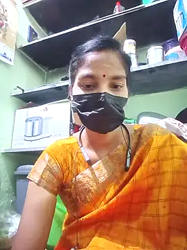 anusiya01 online show from January 5, 2025, 2:41 pm