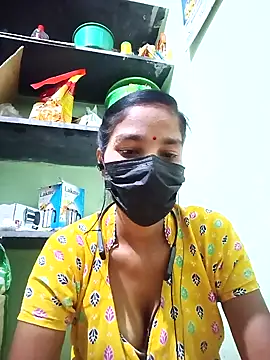 anusiya01 online show from January 8, 2025, 3:17 pm