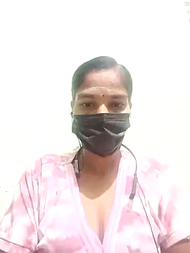 anusiya01 online show from January 20, 2025, 2:46 pm