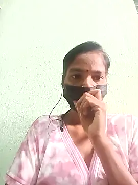 anusiya01 online show from January 21, 2025, 3:37 am