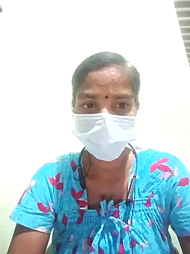 anusiya01 online show from January 21, 2025, 6:23 pm